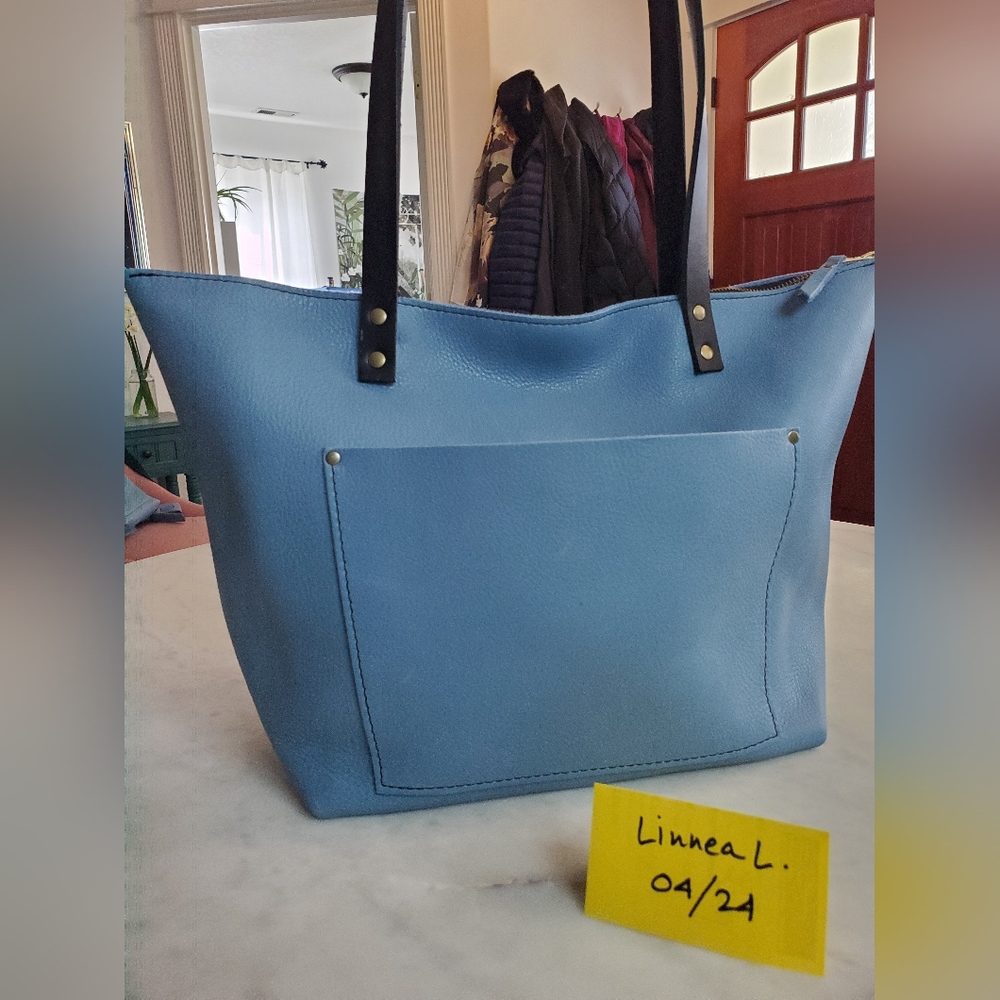 PLG Portland Leather Goods Zippered Large Tote DREAM unicorn black handles